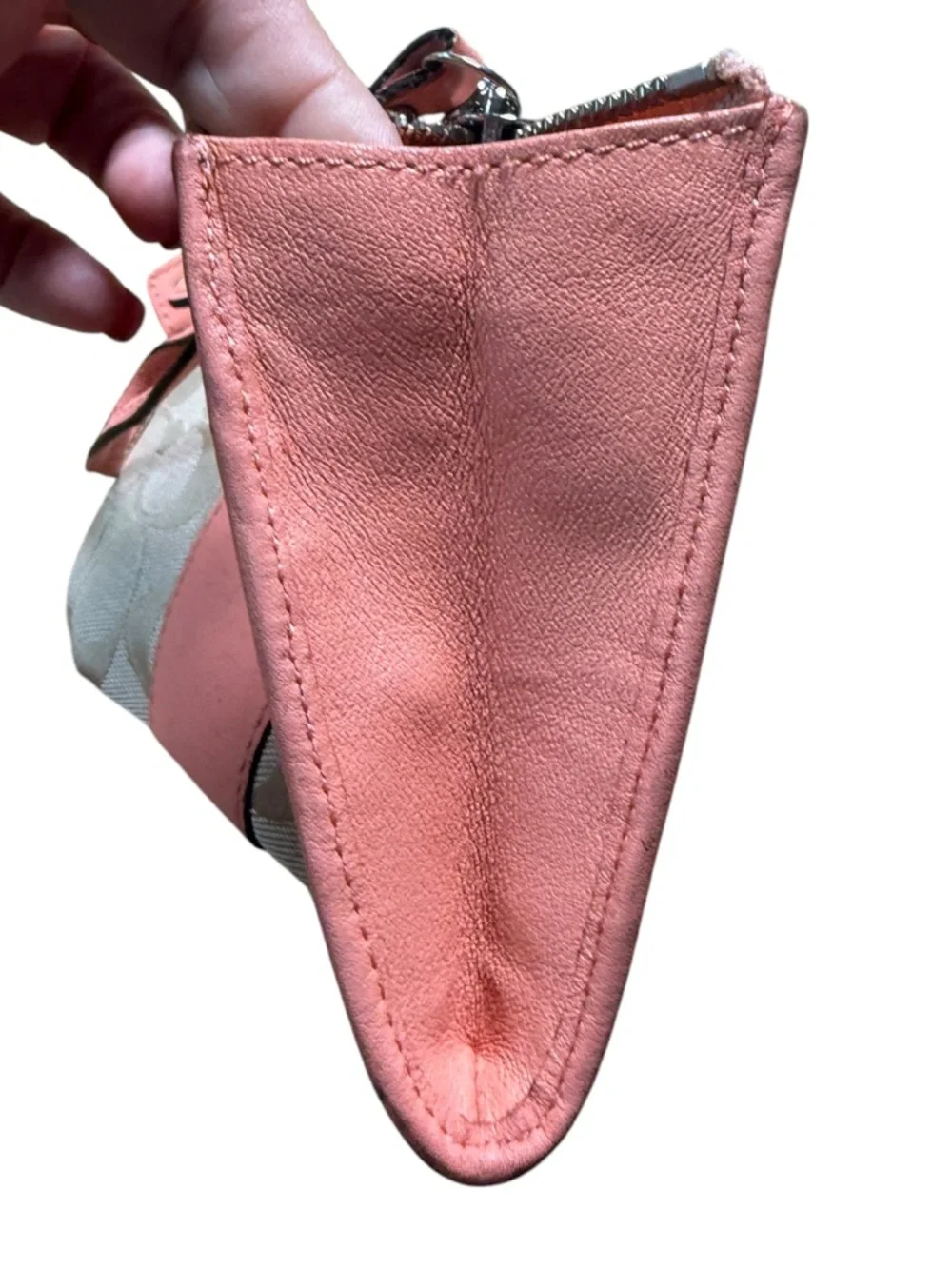 Coach Vintage Y2K Wristlet Pink/ Coral color Signature C Jaquard Canvas Leather - Picture 10 of 14